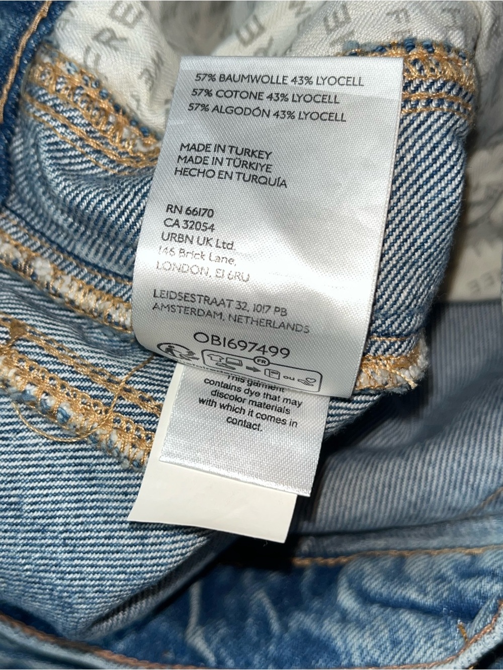 We The Free Good Luck Mid Rise Barrel Jeans in Ultra Light Beam - Picture 10 of 11